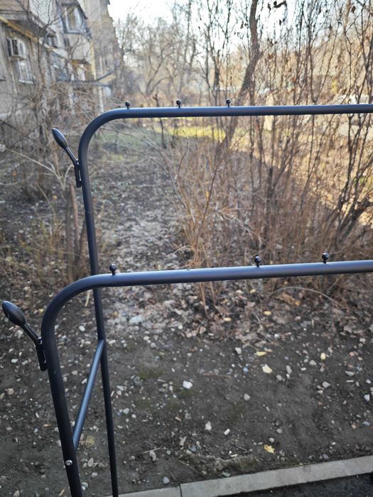 Напольная вешалка для одежды станция метро Москва