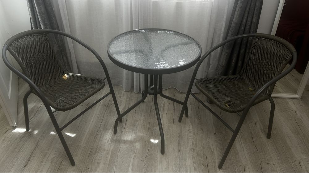 Set masa si 2 scaune pentru gradina/balcon