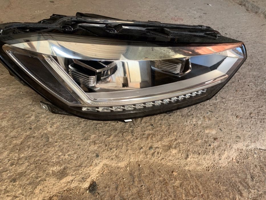 Фар за vw  Туаран/Touran led