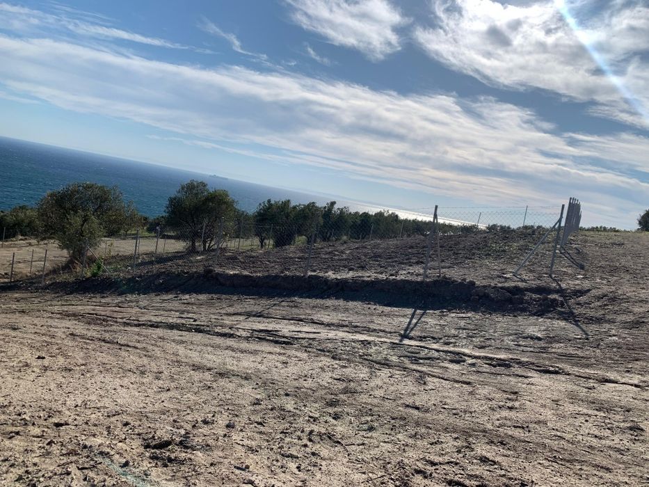 Парцел до морето, с гледка