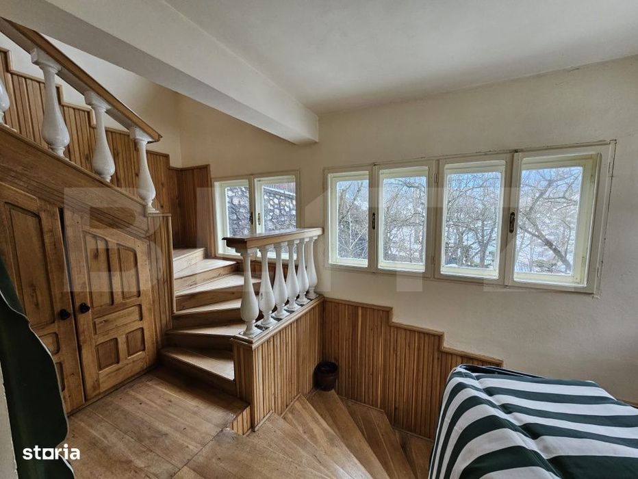 Casa la munte in Scarisoara – 286 mp, teren 2.699 mp