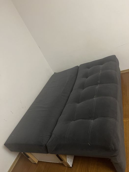Срочно продам диван 15.000тг