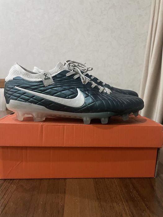 Бутсы Nike tiempo