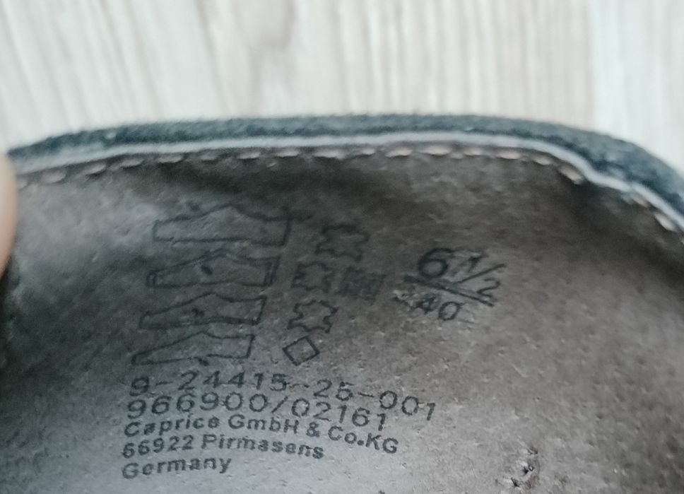 Pantofi stiletto mărime 39-40
