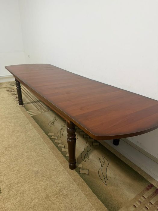 Стол сатылады жағдайы жақсы