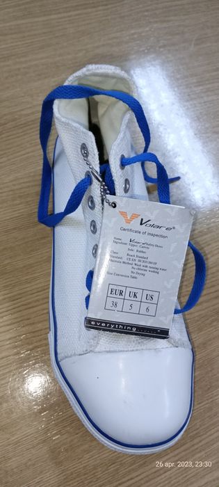 Tenesi safety Volare mărimea 38,noi!