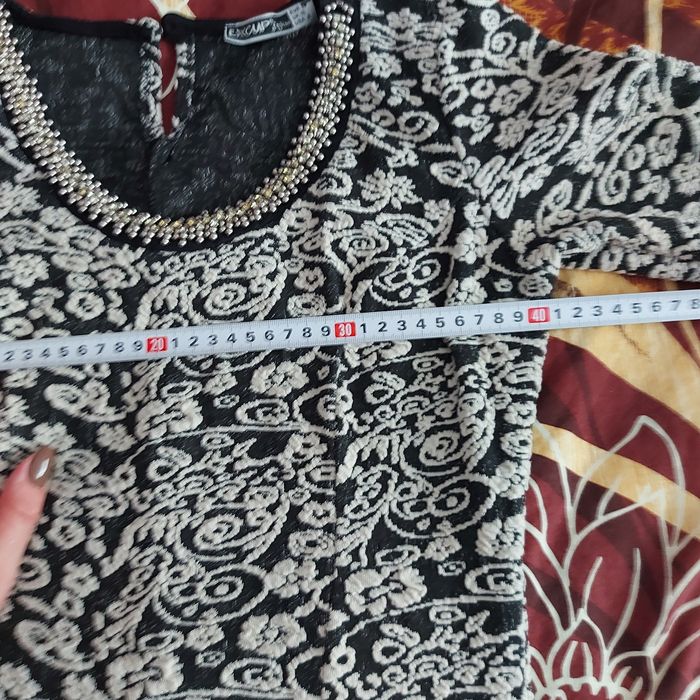 Дамска рокля с мъниста