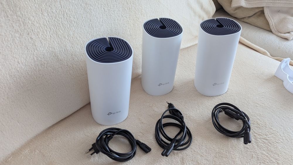 2 Router Deco p9 powerline aproape noi în garanție