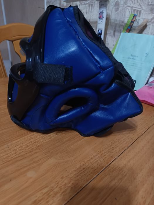 Шлем спортивный (новый)!