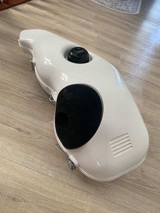 глушитель саксофона