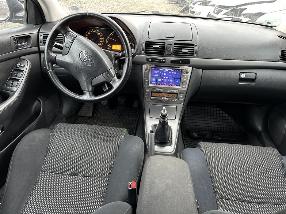 Toyota Avensis Тойота Авенсис 2.2d4d 150кс на части!