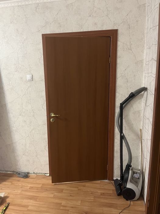 Продам межкомнатные двери