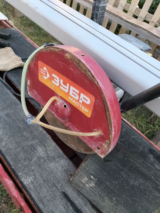 Плиткарез, электрический с подачей воды!