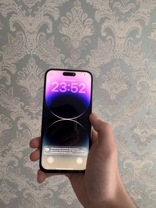 Продам Айфон 14 про макс 256гб