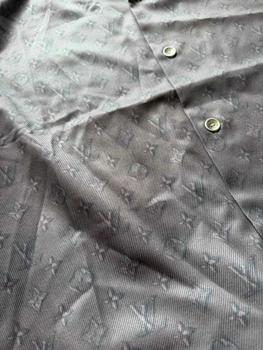 LIVRARE IN 24h | Compleu Louis Vuitton Premium