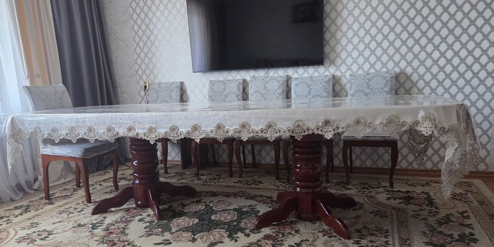 Продам стол со стульями