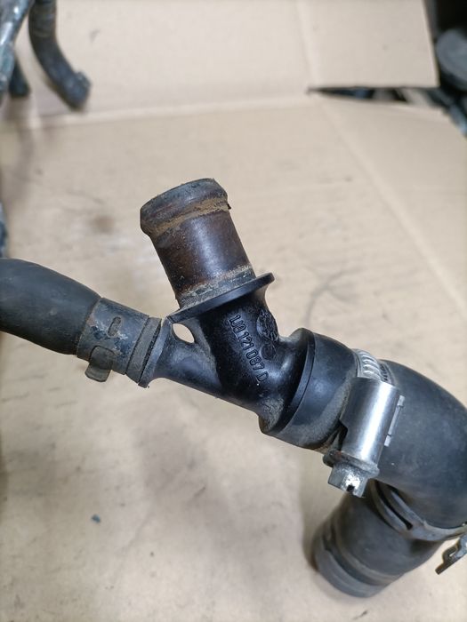 Flanșă lichid răcire Y;Audi Seat SKODA Vw... Airsoft escaladon