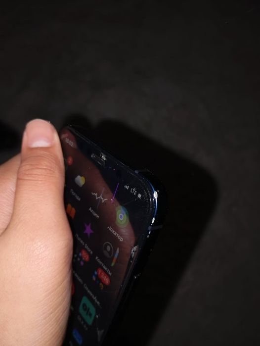 Продам Айфон 12 мини