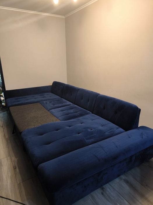 Canapea living 3.5m x 1.5m