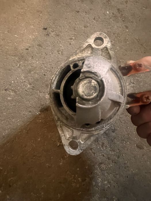 На субару легаси продам стартер