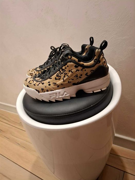 Дамски обувки на Fila