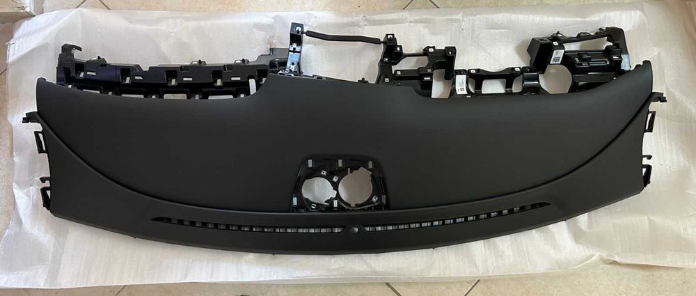 Передняя панель Hyundai Tucson 4 торпеда 84701N9101NNB