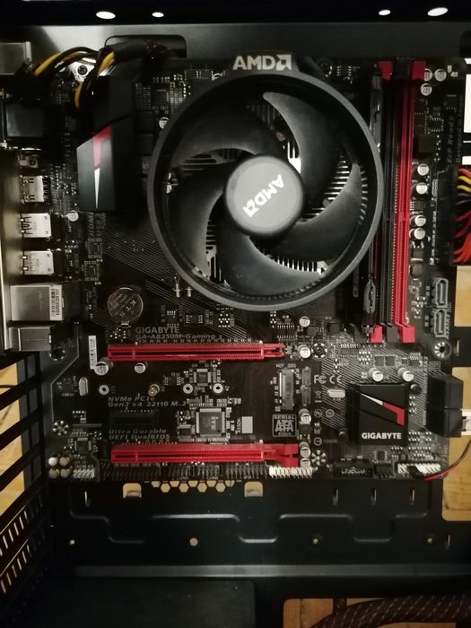 gigabyte ab350 second hand si noi de vanzare • Anunturi • OLX.ro