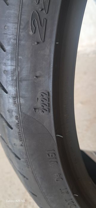 225/35 R19 Pirelli P Zero