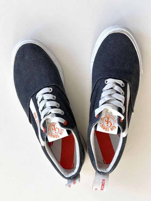 Нови спортни обувки/гуменки 39номер