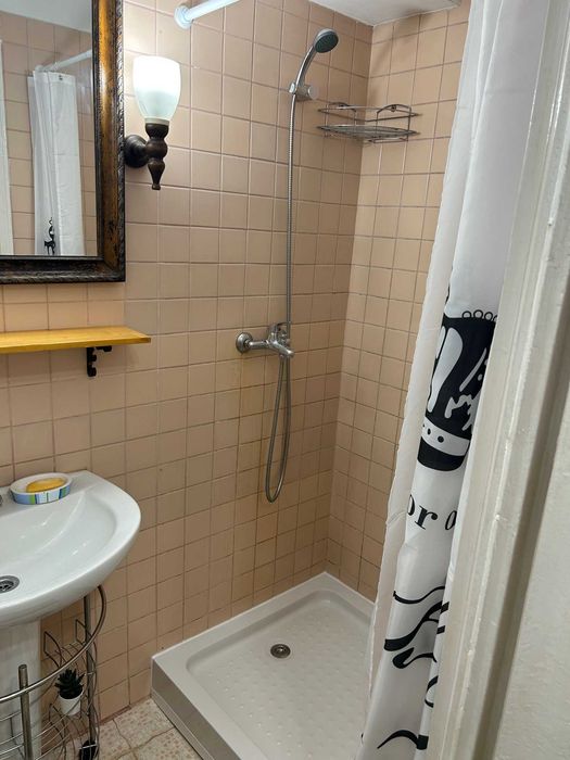Ofer spre inchiriere Garsoniera Centrul Vechi – IC Bratianu, propriet.