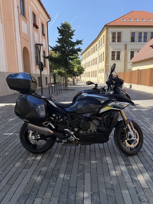Motocicleta BMW S1000XR