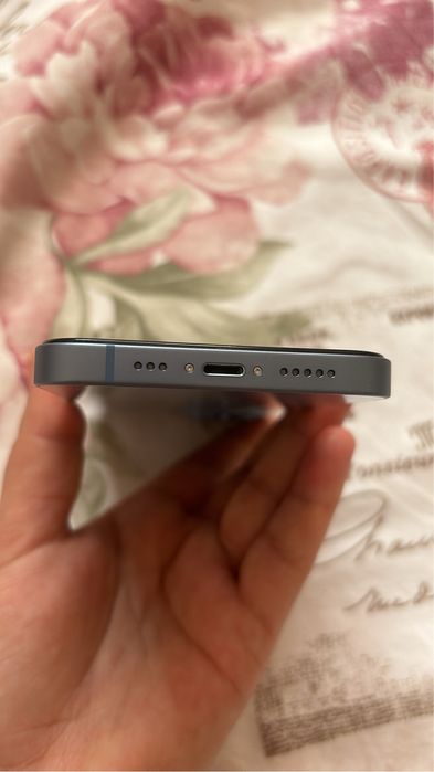 Айфон 14 128г сатылады срочно