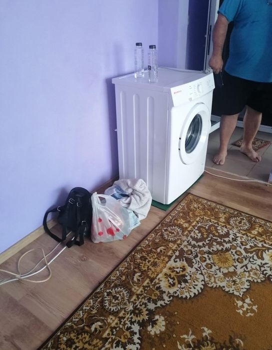 Închiriez apartament cu 2 camere zona Apolo