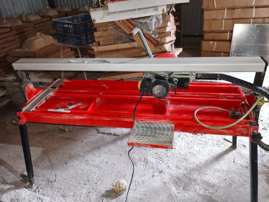 Кафелярез в отличном состояний