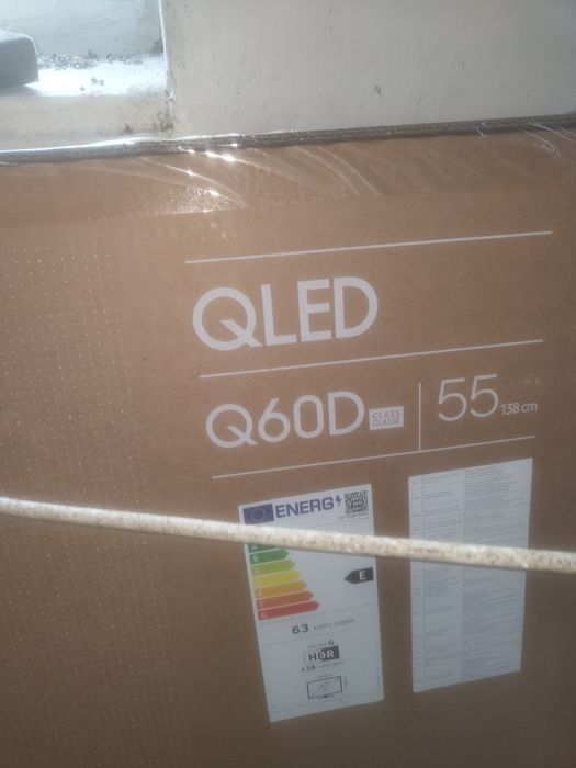 Продавам.телевизор