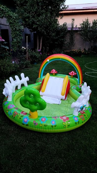 Бассейн INTEX детский.