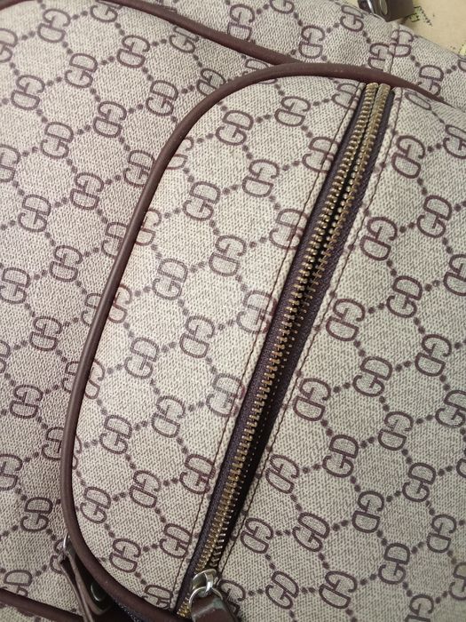 Продам рюкзак женский