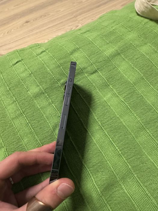 Iphone 13 pro 256 gb - 82% baterie