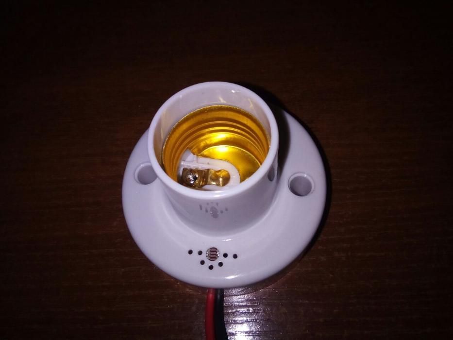 Датчик звука с патроном и LCD лампой