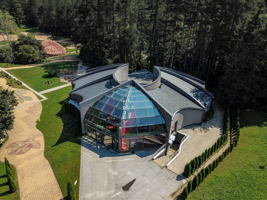 Видео заснемане.3D заснемане, услуги със дрон DJI