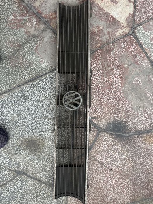 Оригинална решетка VW Golf MK1