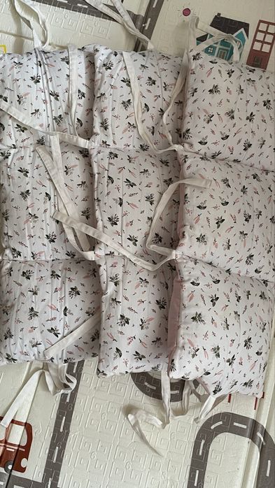 Бортики на кровать