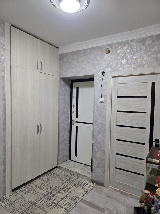 Сотилади 3/1/4 Кибрай Областной Овир , Балкон 2х6