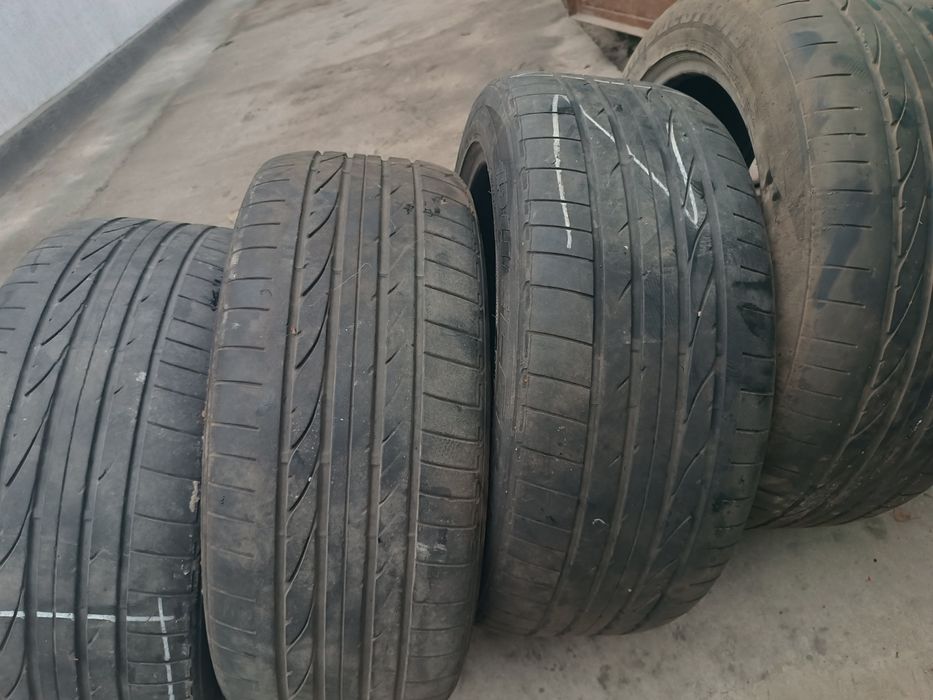 Продам комплект резины