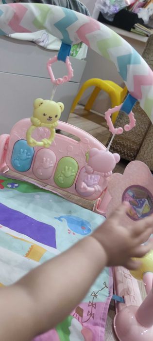 Игрушка - музыкальный коврик