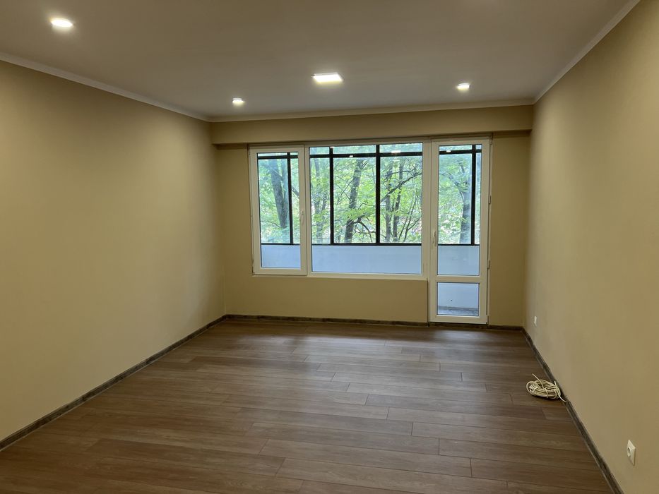 Продава се Двустаен апартамент в Русе, Хъшове - 62 кв.м за 1321 €/кв.м - Снимка #15