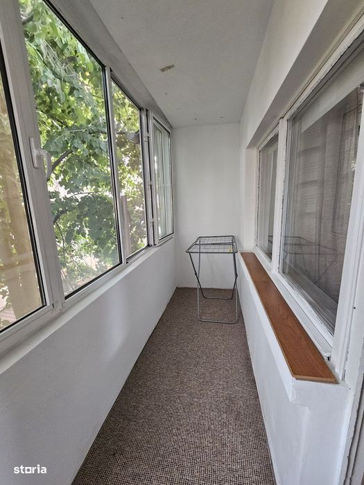 Garsonieră de închiriat, in centru Otopeni, spatioasa cu balcon