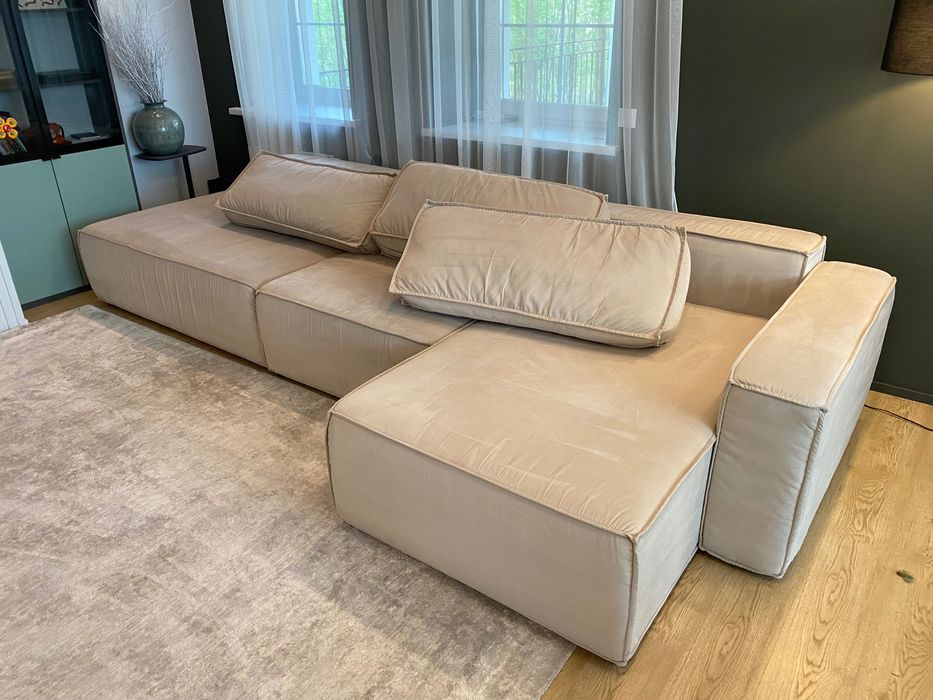 Выездная химчистка мебели и ковров у вас дома