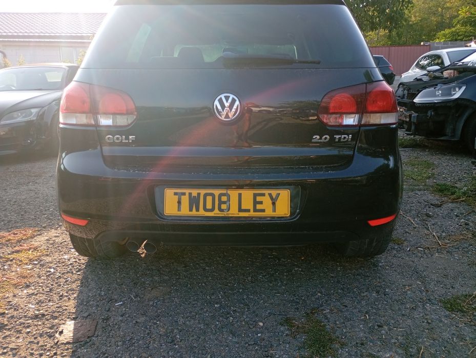 Фолксваген Голф 6 2.0 тди 2011год