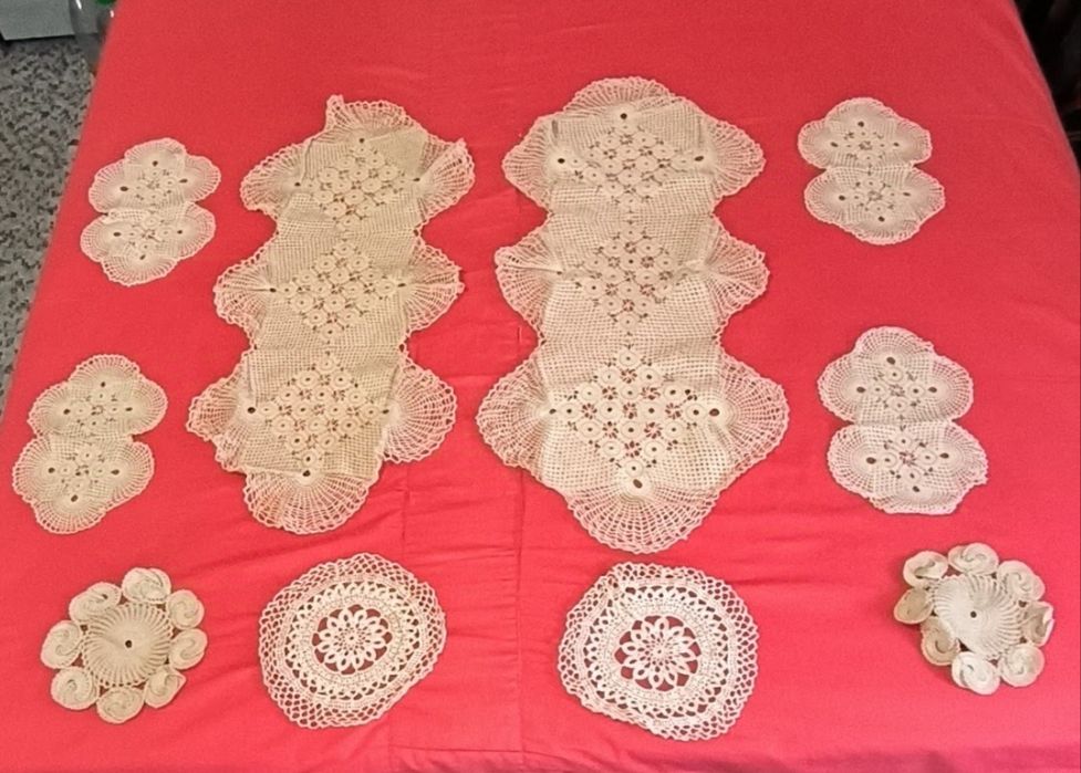 Карета за маса-Различни модели